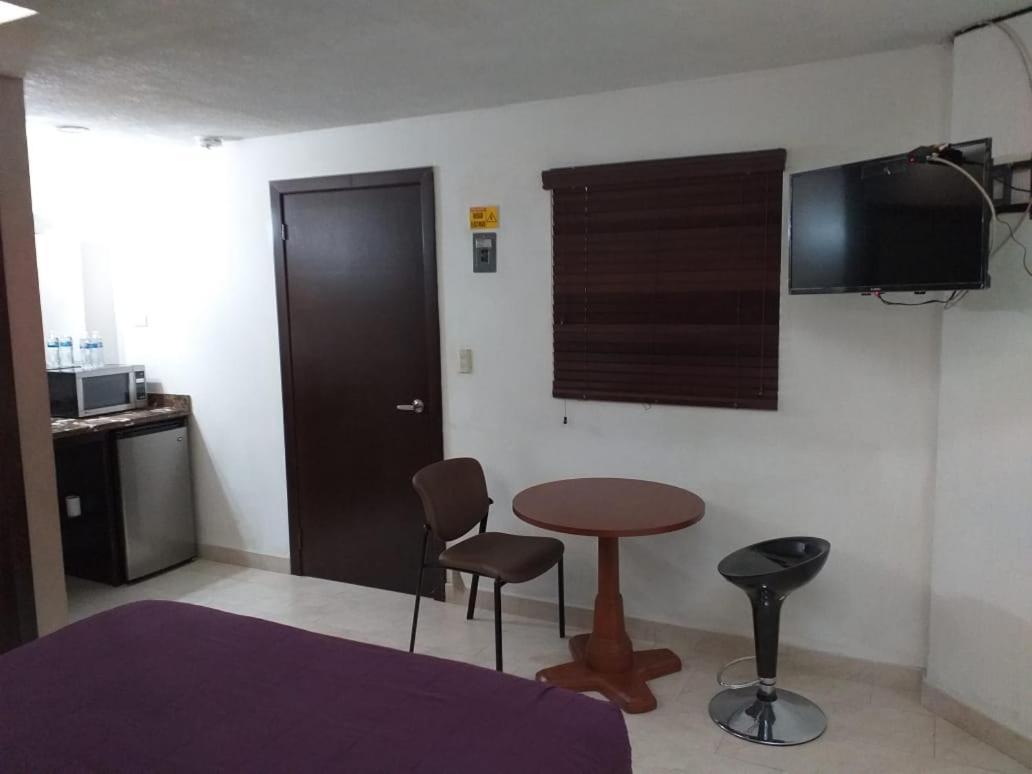 Premier Hotel Suites Ciudad Obregon Bagian luar foto