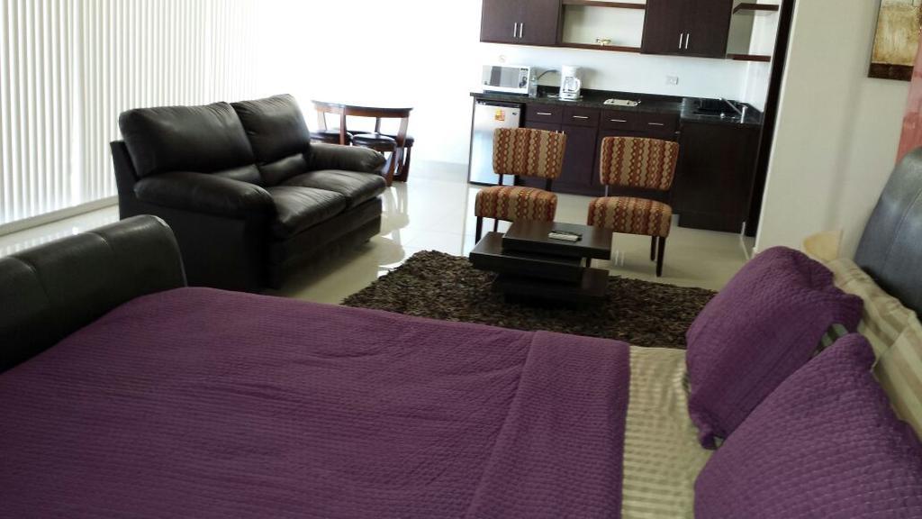 Premier Hotel Suites Ciudad Obregon Bagian luar foto