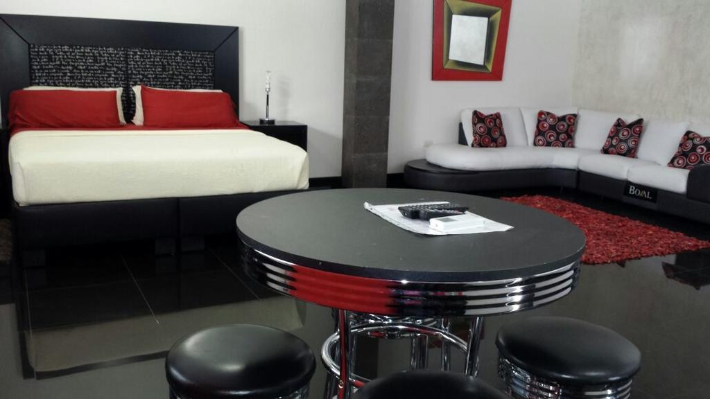 Premier Hotel Suites Ciudad Obregon Bagian luar foto